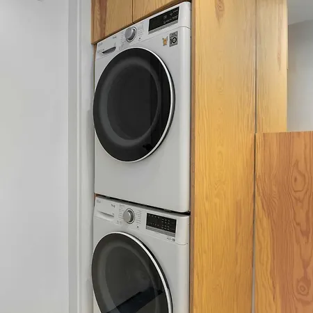 Colorful & Designer In The Centre Of By Renters * Гдыня